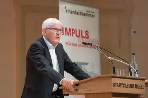 Der frühere Bundesrat Kaspar Villiger bei seiner Rede
