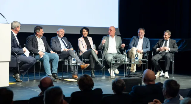 Podiumsksrunde zur N18