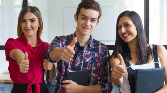 Zufriedene Jugendliche am Zukunftstag Basel