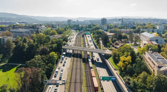Stau auf der Osttangente bei Basel
