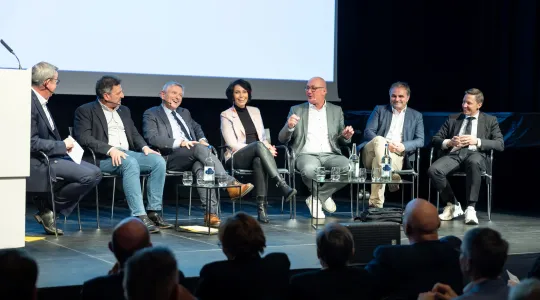 Podiumsksrunde zur N18