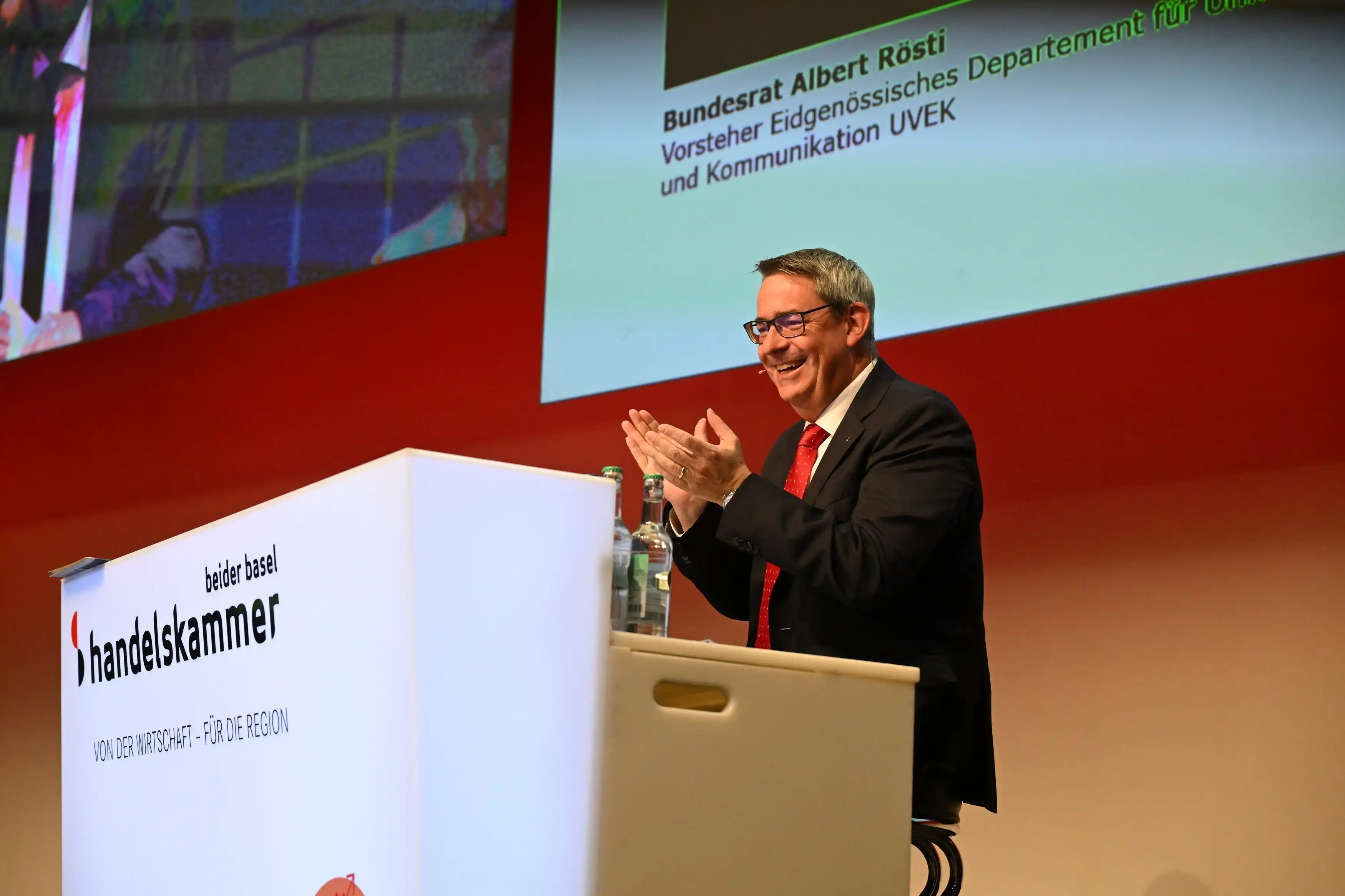 Direktor Martin Dätwyler präsentierte die Hightlights des 2024. 